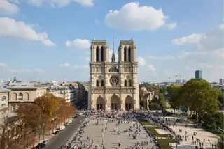 Notre-Dame & Île de la Cité Walking Tour